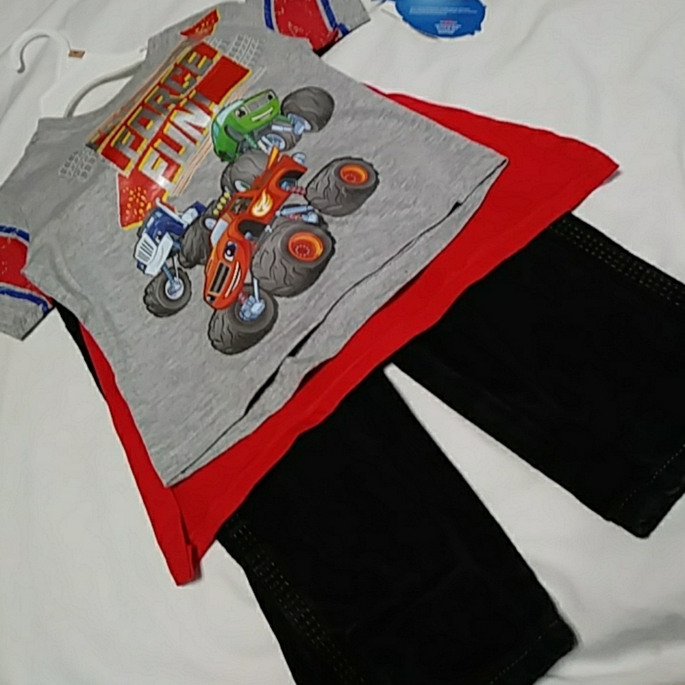 Blaze NWT Shirt With Cape & Wrangler Jeans 2T